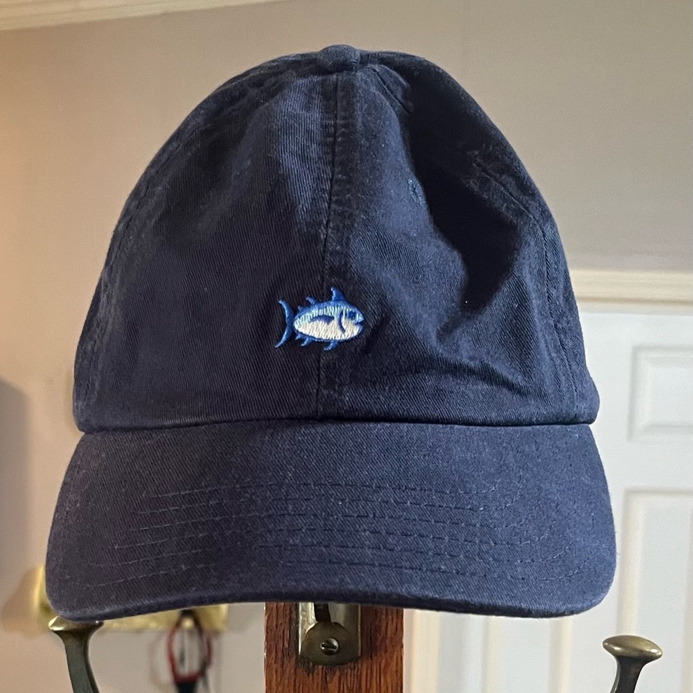 NWT southern Tide Navy blue hat
